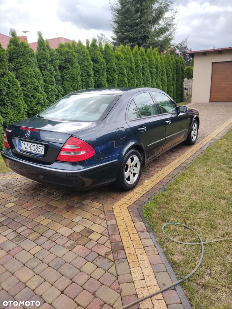 Mercedes-Benz Klasa E - 7