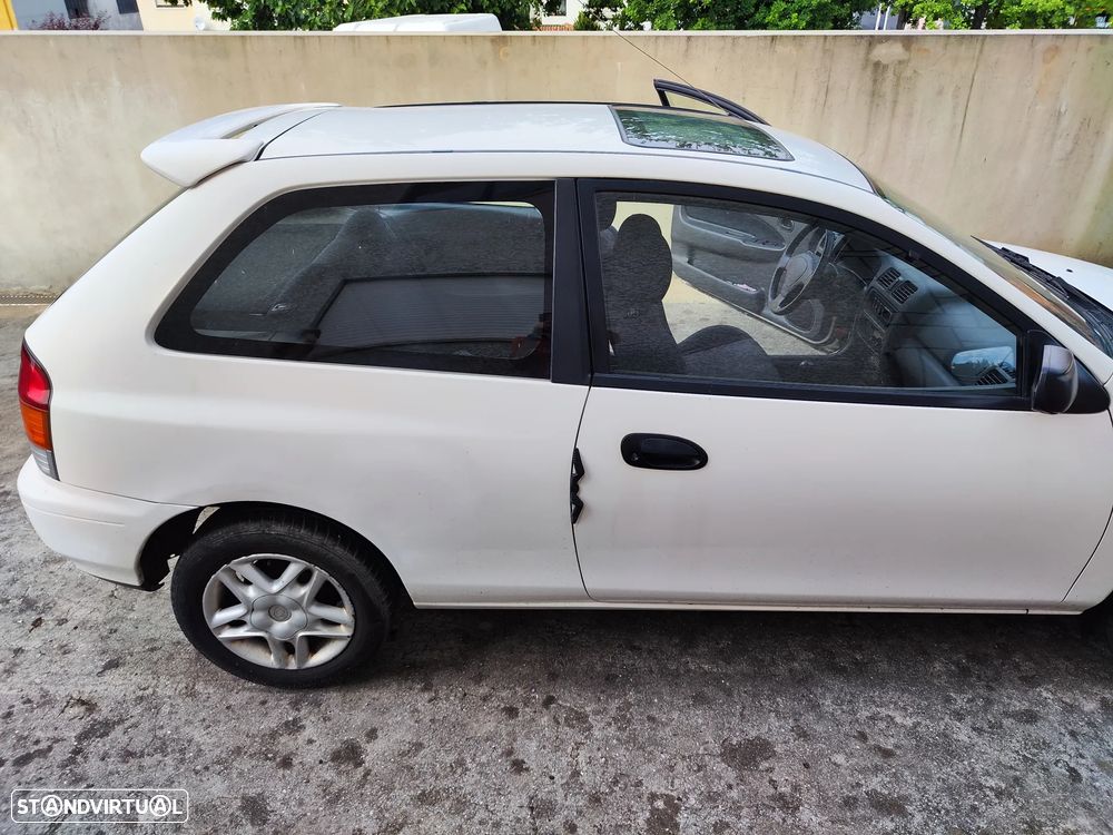 Mazda 323 P 1.3 TA - 8