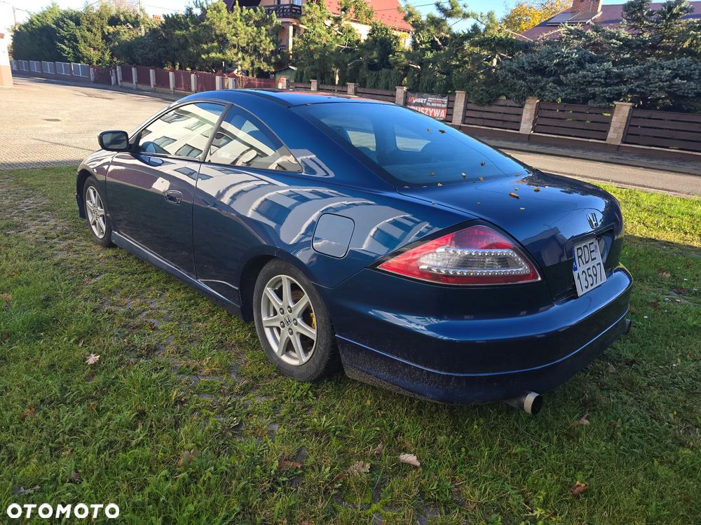 Honda Accord 3.0 V6 EX - 4