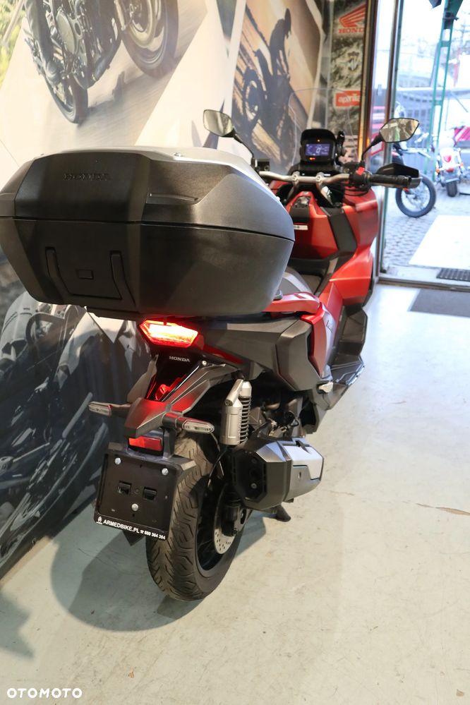 Honda ADV350 - 24