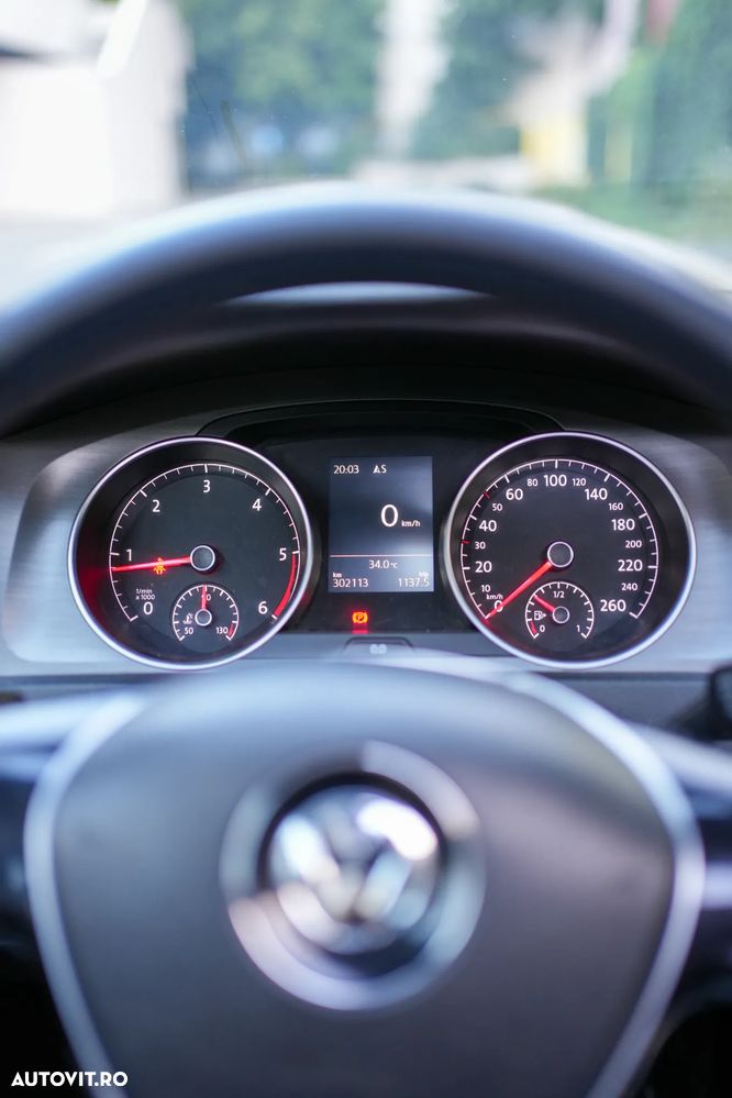 Volkswagen Golf 1.6 TDI BlueMotion Technology Comfortline - 5