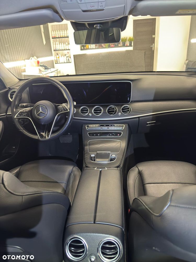 Mercedes-Benz Klasa E 400 d 4-Matic AMG - 14