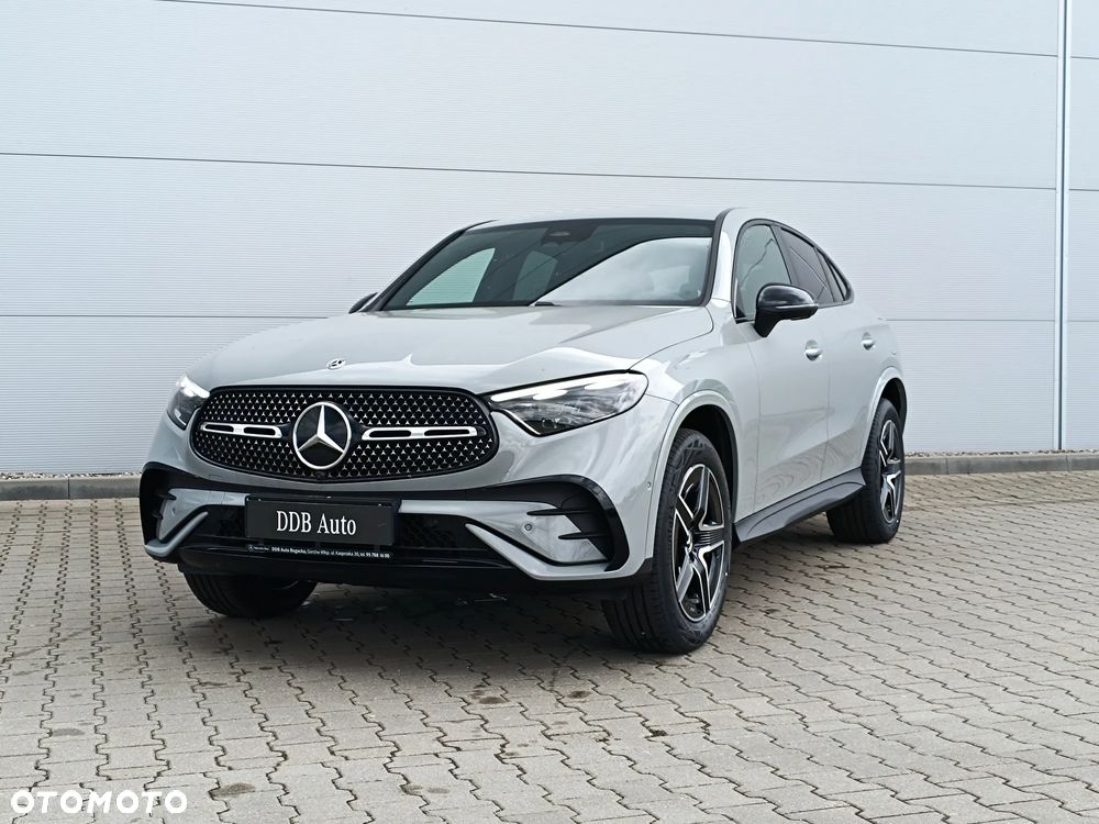 Mercedes-Benz GLC 300 de PHEV 4-Matic AMG Line - 2
