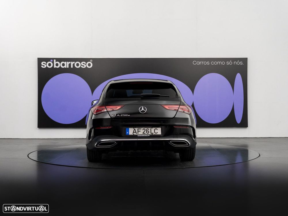 Mercedes-Benz CLA 250 e Shooting Brake AMG Line - 5