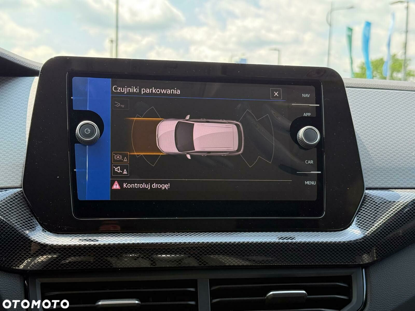 Volkswagen T-Cross - 21