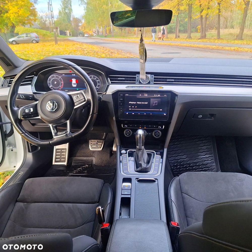 Volkswagen Arteon 2.0 TDI SCR R-Line DSG - 12