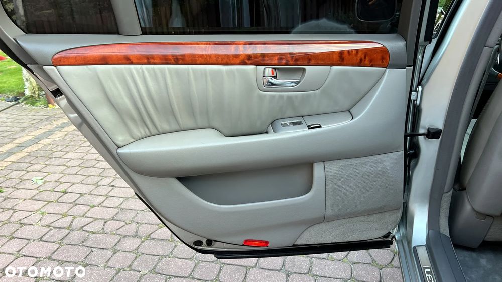 Lexus LS 430 Elegance - 24