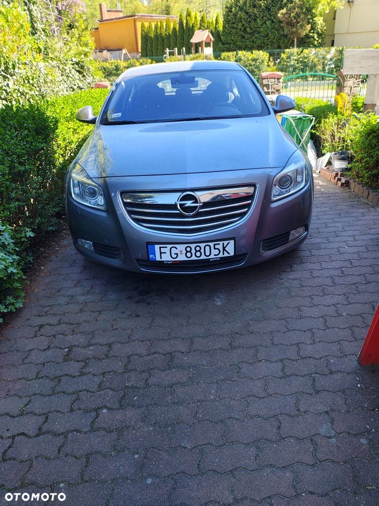 Opel Insignia - 1