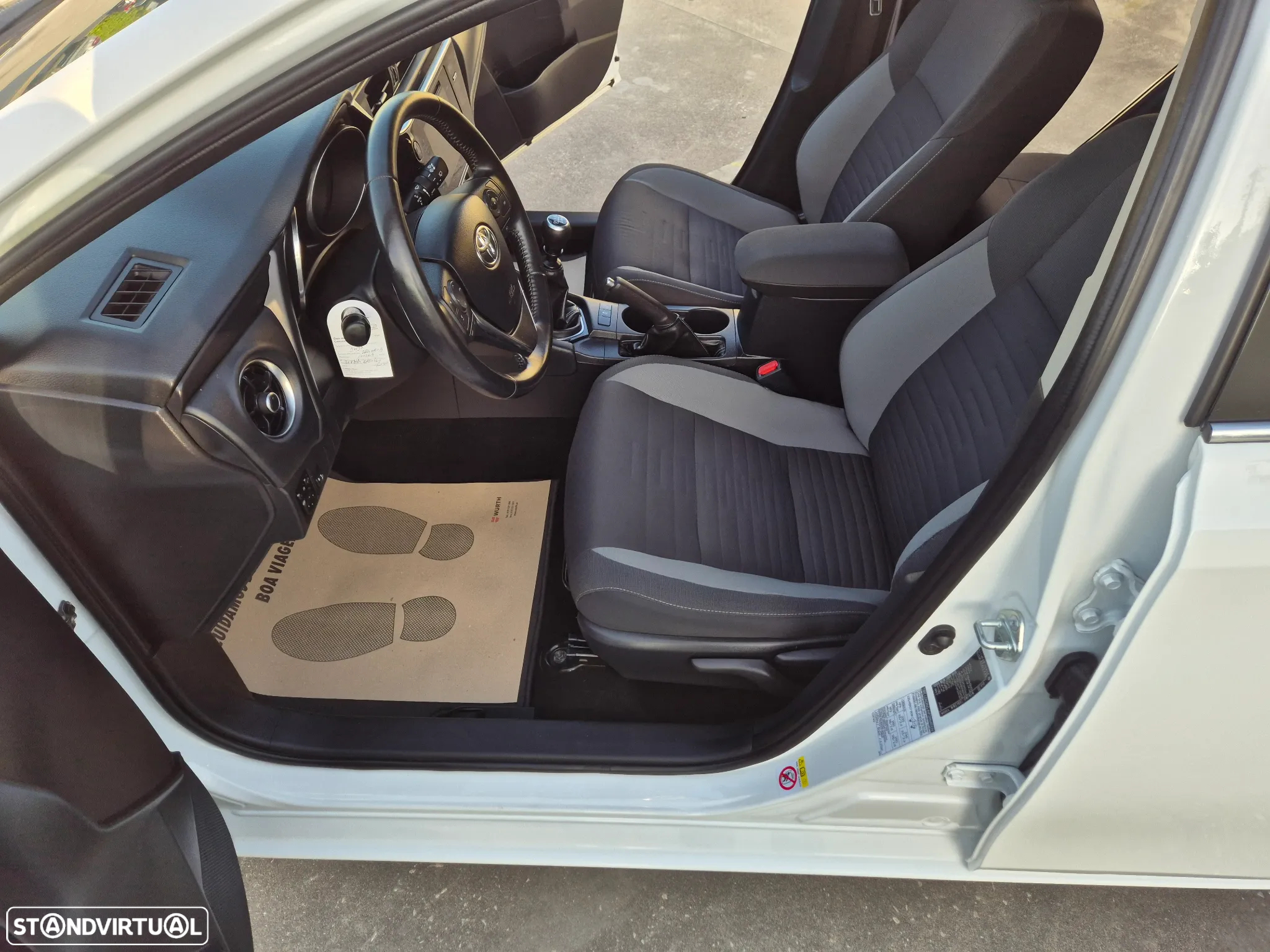 Toyota Auris Touring Sports 1.6 D-4D Comfort P.Techno+P.Sport - 5