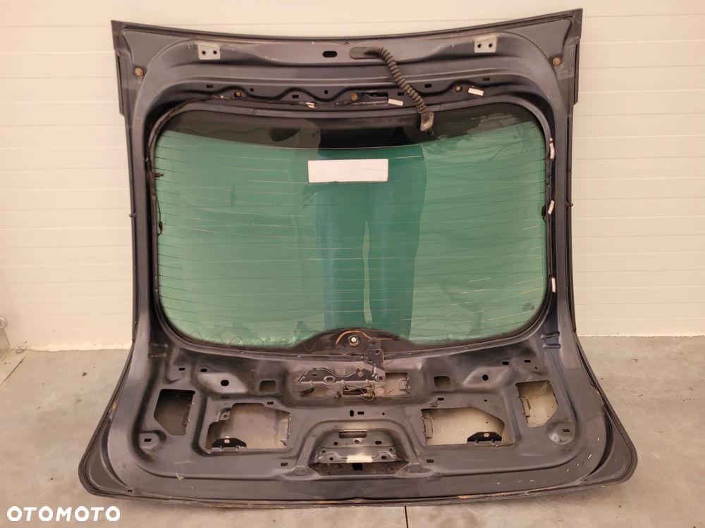 KLAPA BAGAŻNIKA FORD FOCUS II MK2 HB PRZED LIFTEM 04-07 - 4