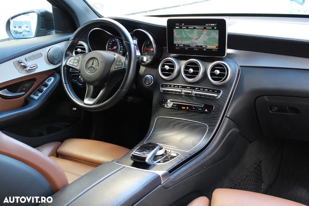 Mercedes-Benz GLC 250 d 4MATIC - 12
