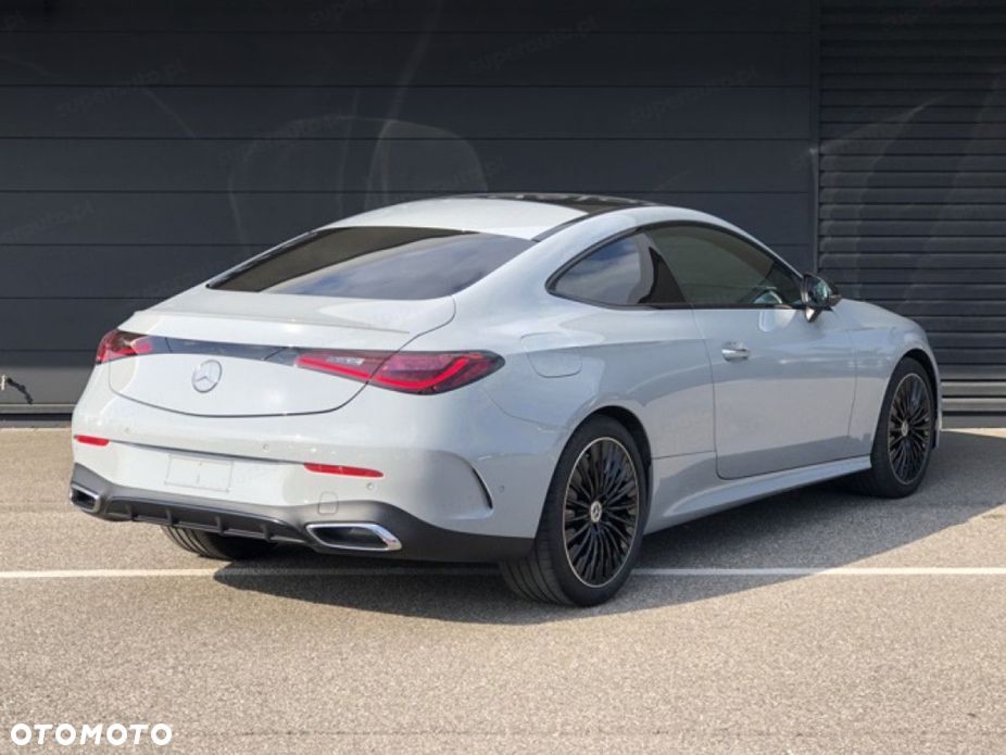 Mercedes-Benz CLE 300 mHEV 4-Matic AMG Line - 6