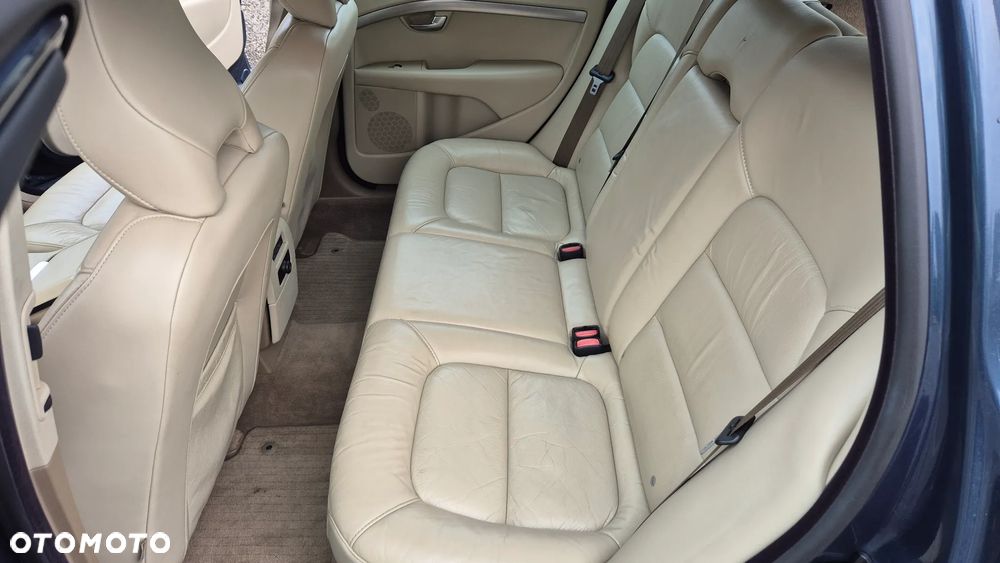 Volvo V70 T6 AWD Momentum - 21