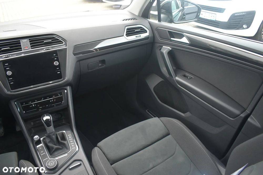 Volkswagen Tiguan 2.0 TSI 4Mot Elegance DSG - 21