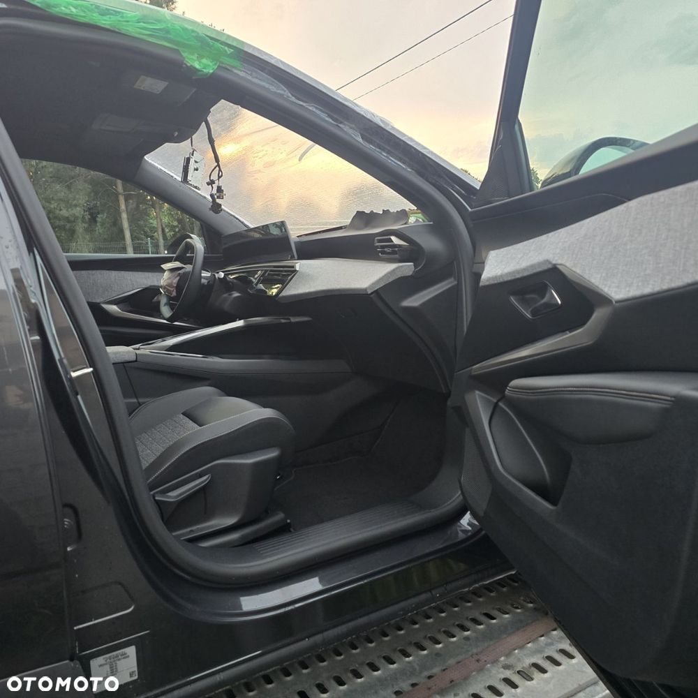 Peugeot 3008 73kWh Business - 10
