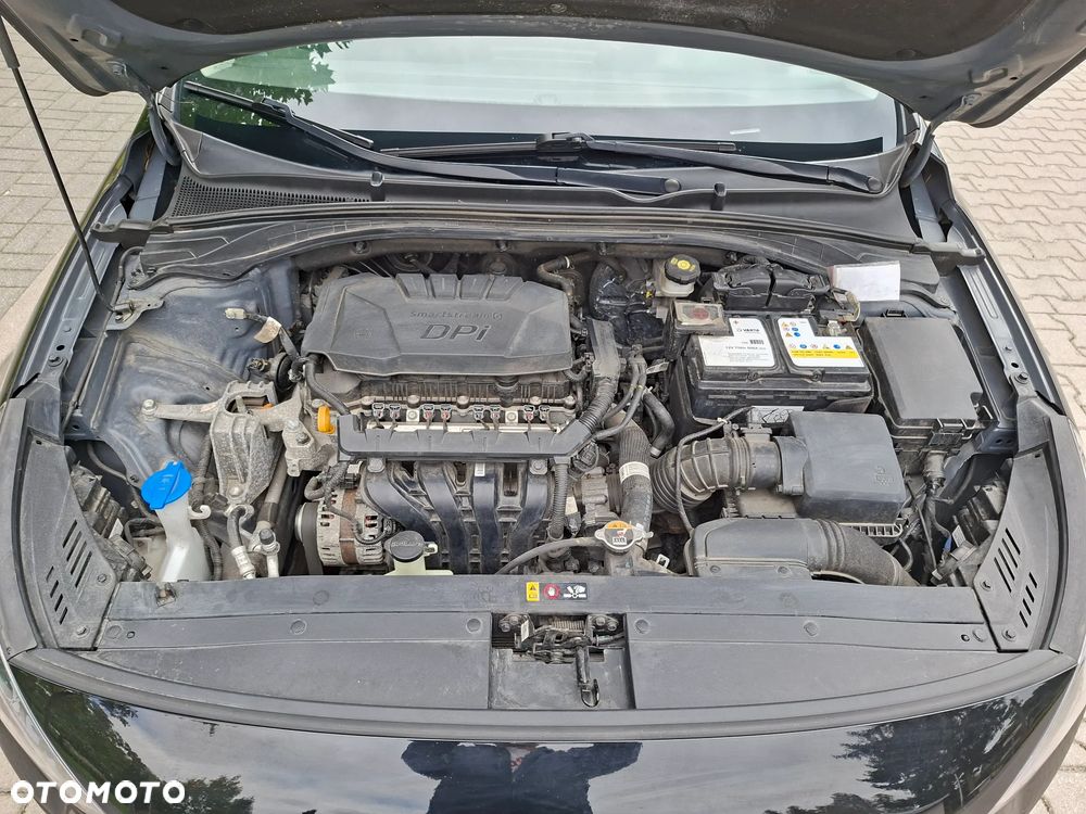 Hyundai i30 1.5 DPI Classic + - 15