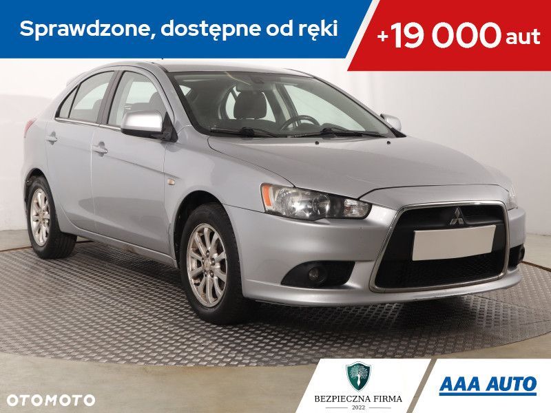 Mitsubishi Lancer - 2