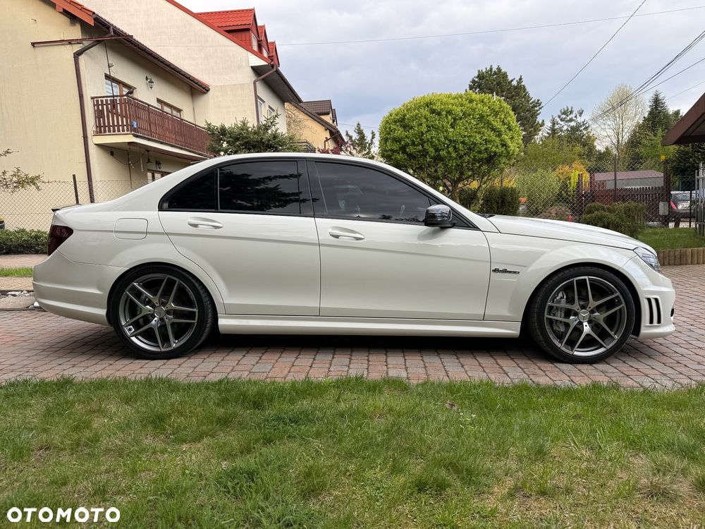 Mercedes-Benz Klasa C 63 AMG 7G-TRONIC - 6