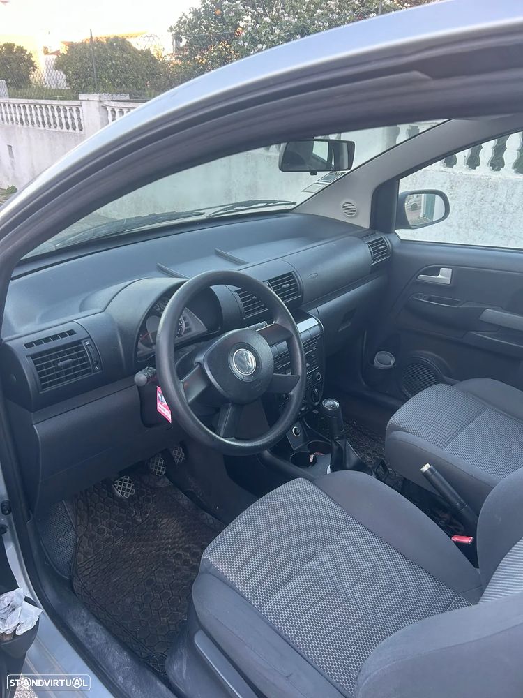 VW Fox 1.2 T.Liso - 7