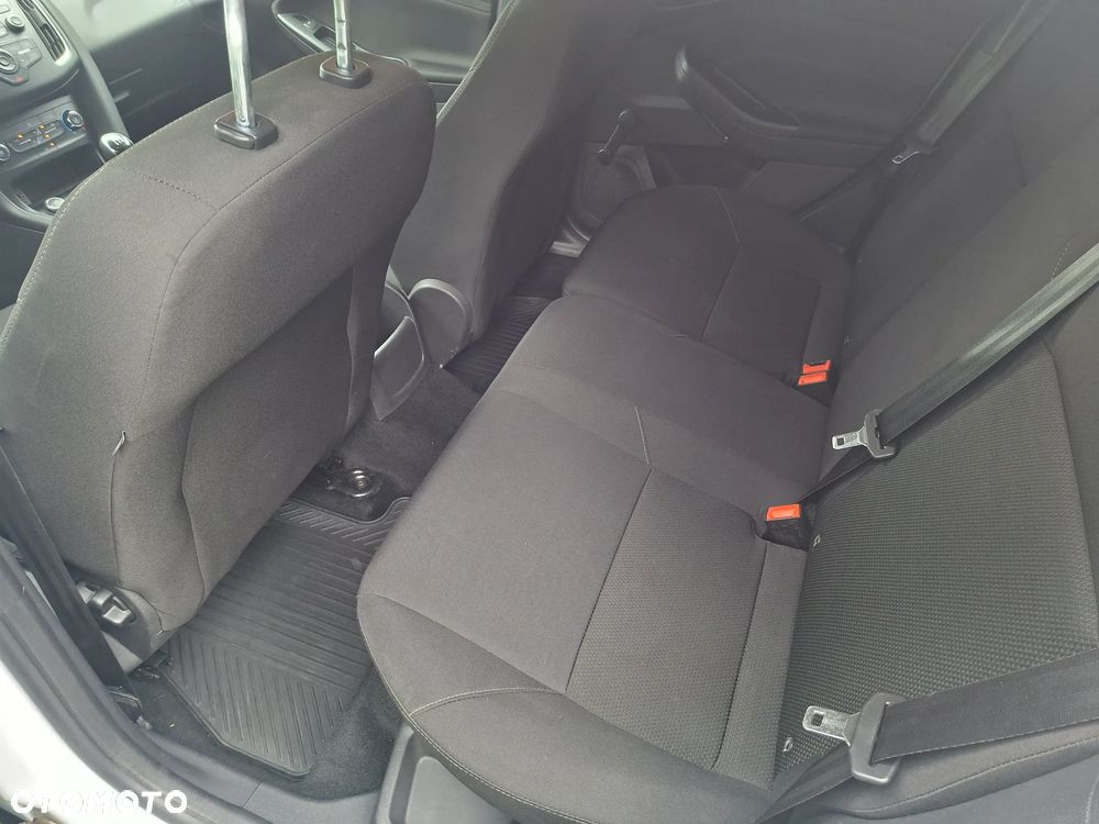 Ford Focus 1.0 EcoBoost Trend ASS - 8