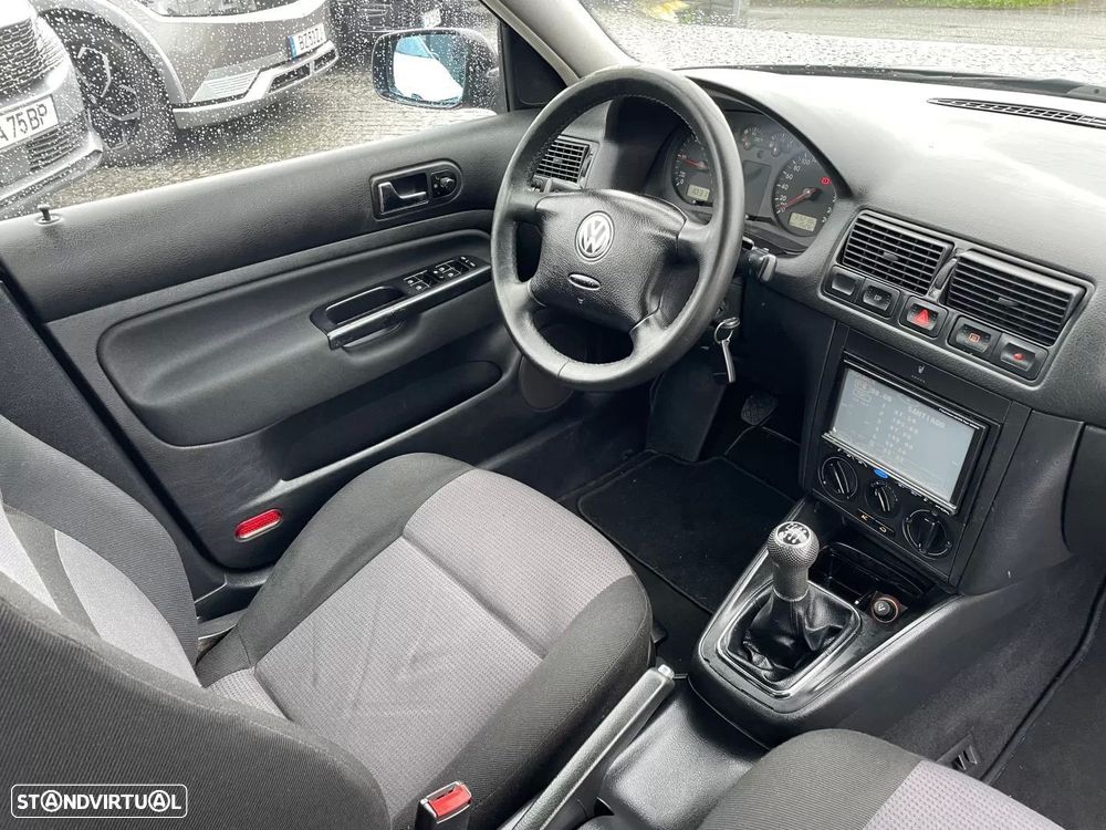 VW Golf Variant 1.9 TDi Highline - 20