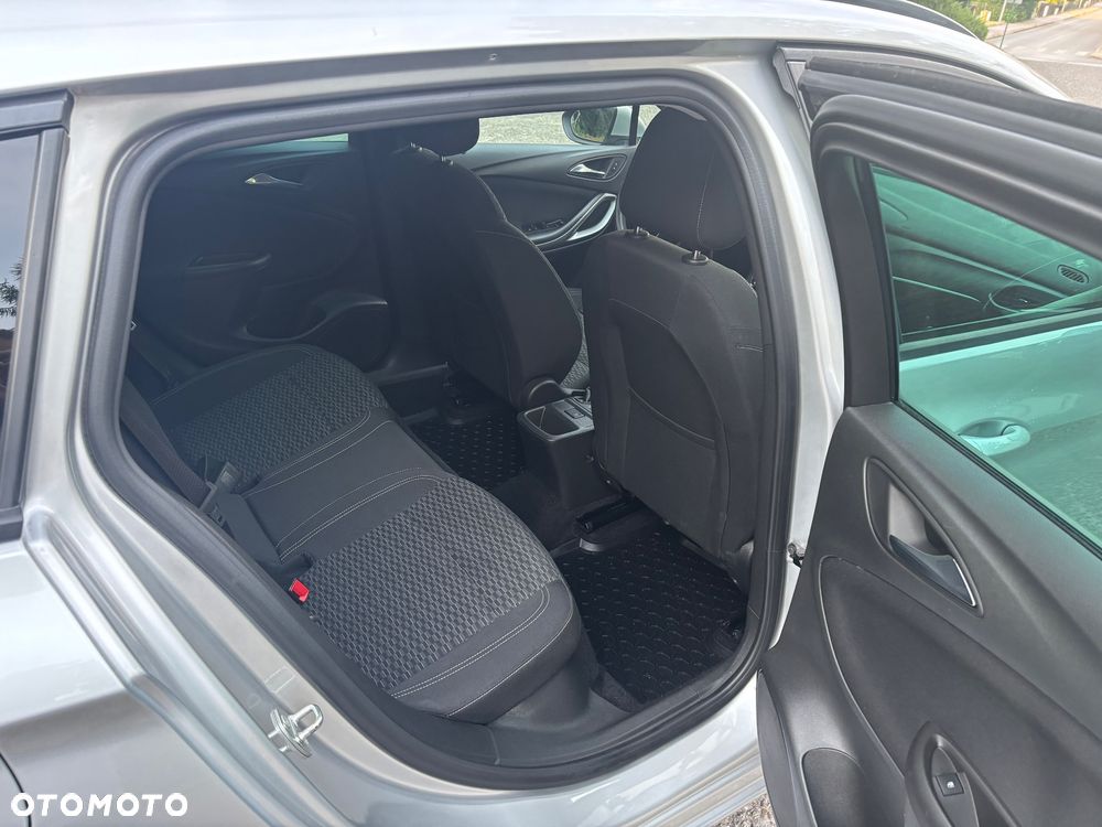 Opel Astra - 12
