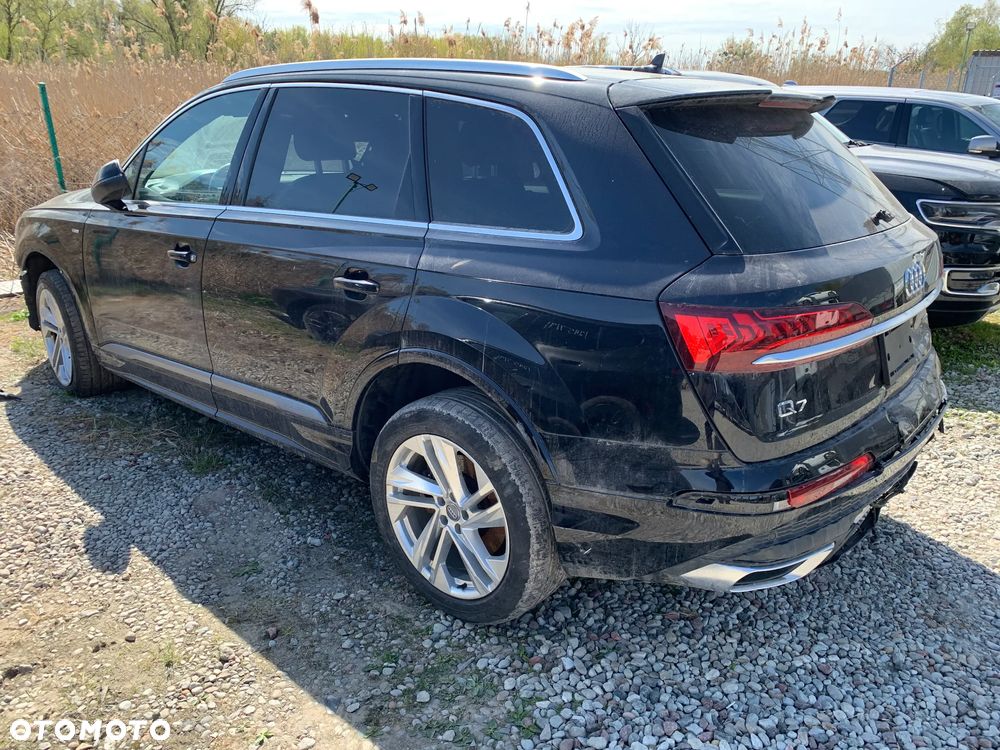 Audi Q7 - 13