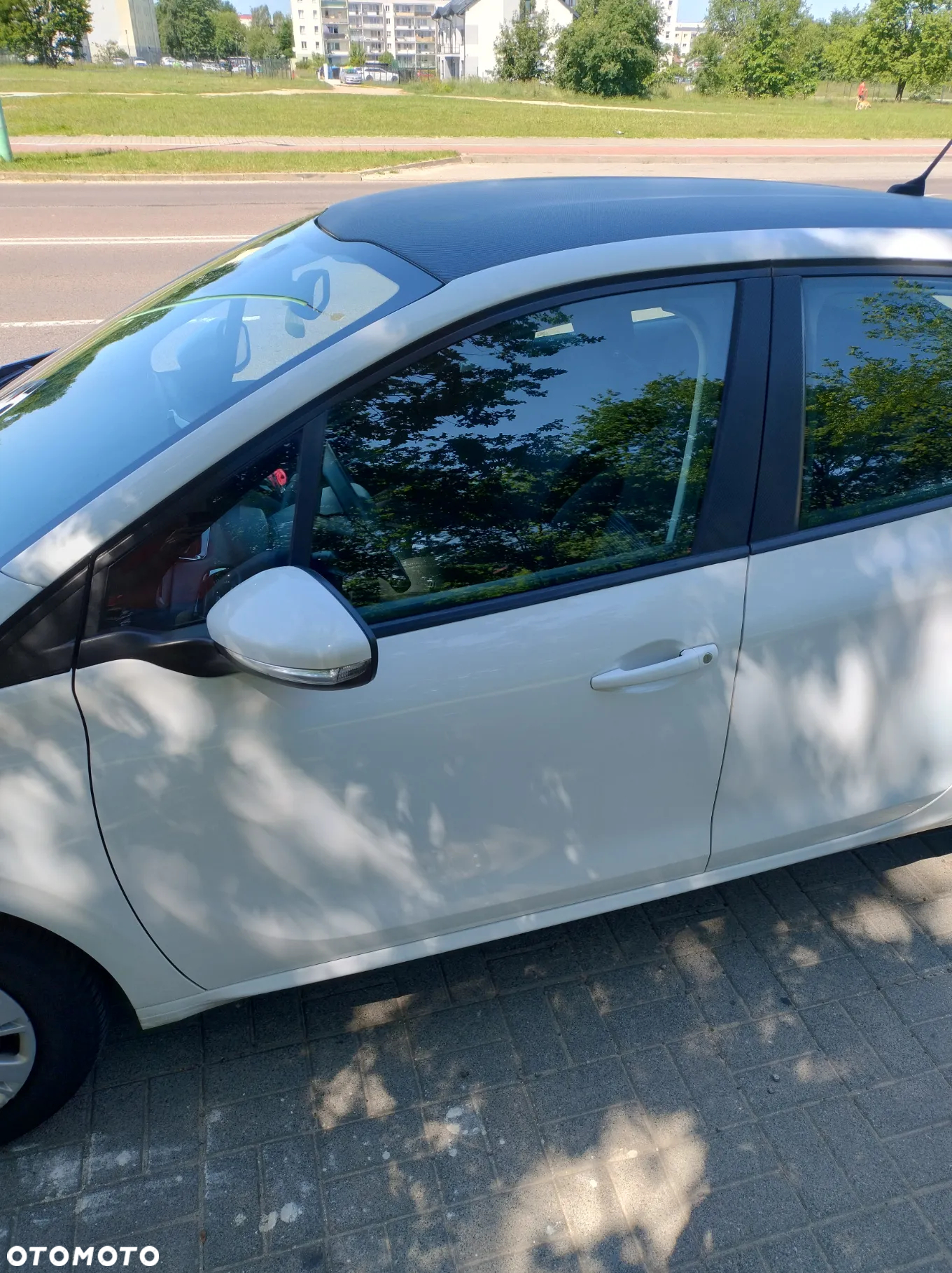 Peugeot 208 1.6 BlueHDi Active - 4
