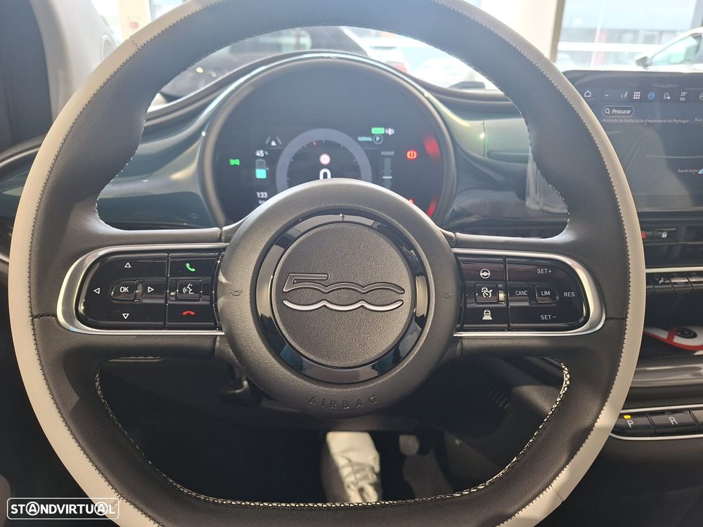 Fiat 500e C La Prima - 16