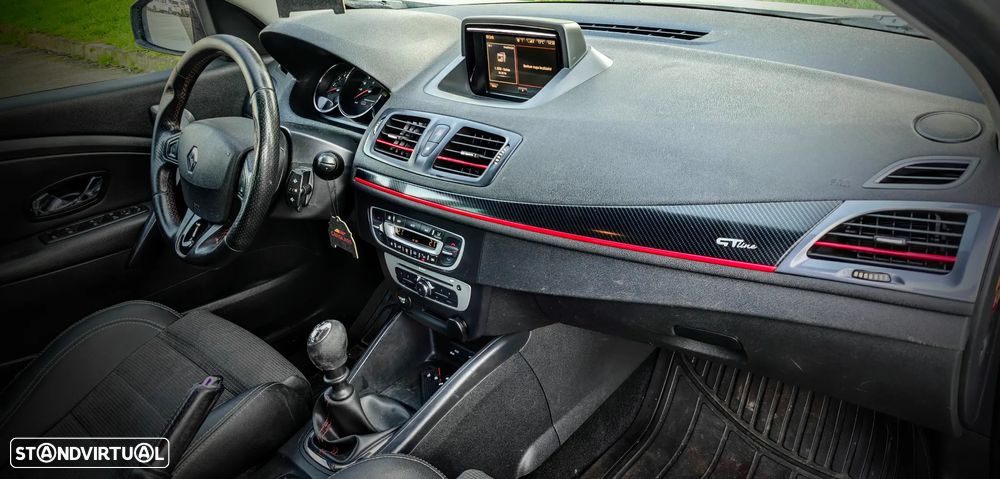 Renault Mégane Sport Tourer 1.5 dCi GT Line - 16