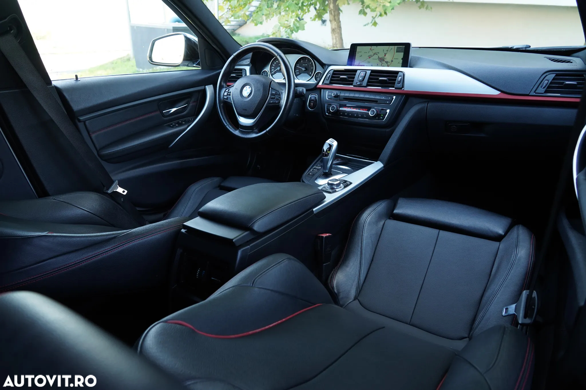BMW Seria 3 320d Aut. Sport Line - 10