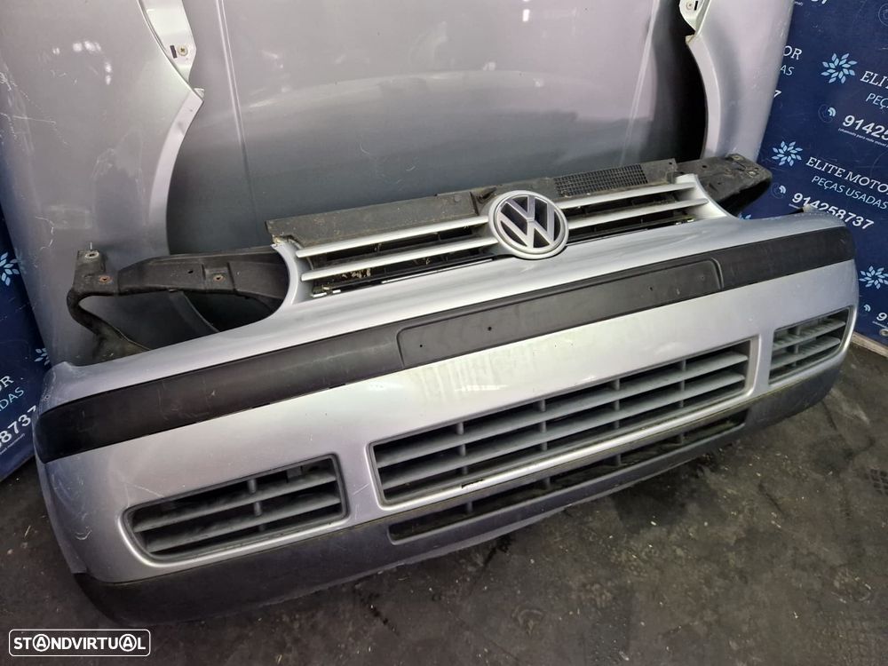 Frente completa usada VW GOLF 4 1.9 TDI capot parachoques oticas guardalamas - 4