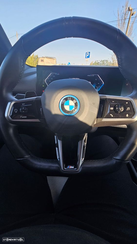 BMW i5 eDrive40 Pack Desportivo M - 18