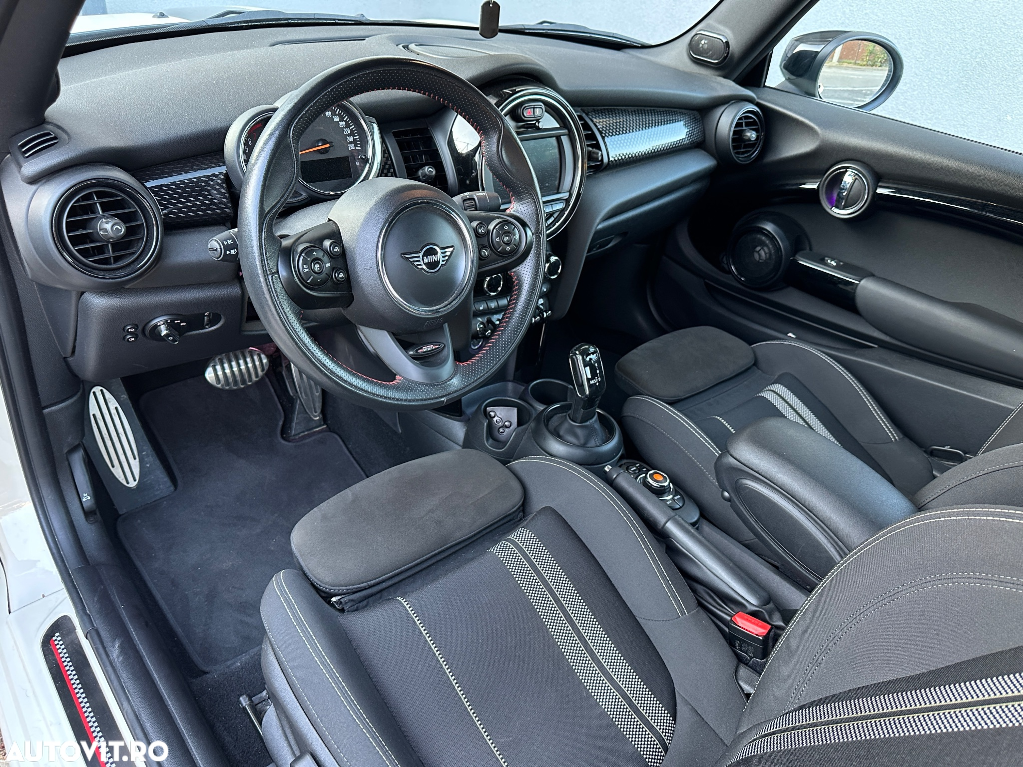 Mini Cooper S Sport-Aut. - 18