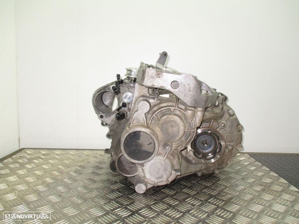 CAIXA VELOCIDADES VOLKSWAGEN TOURAN 2003 -GNE - 7