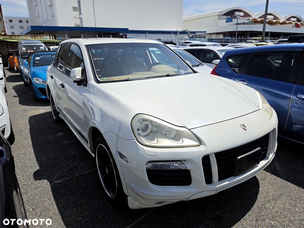 Porsche Cayenne Tiptronic S GTS - 1