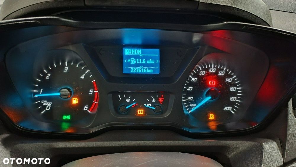 Ford Transit Custom - 11