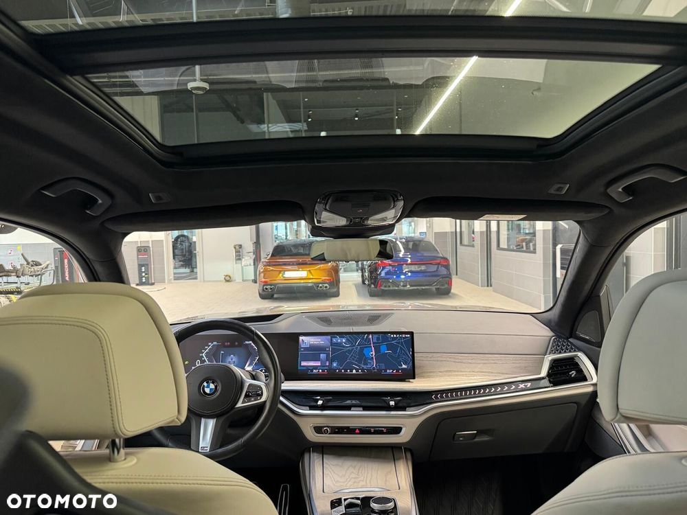 BMW X7 - 30