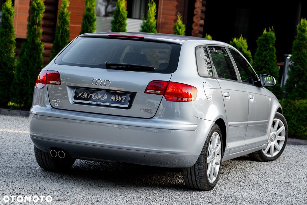 Audi A3 Sportback 2.0T FSI Ambition - 9