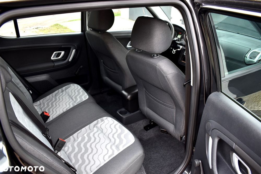 Skoda Fabia 1.4 16V Style - 26