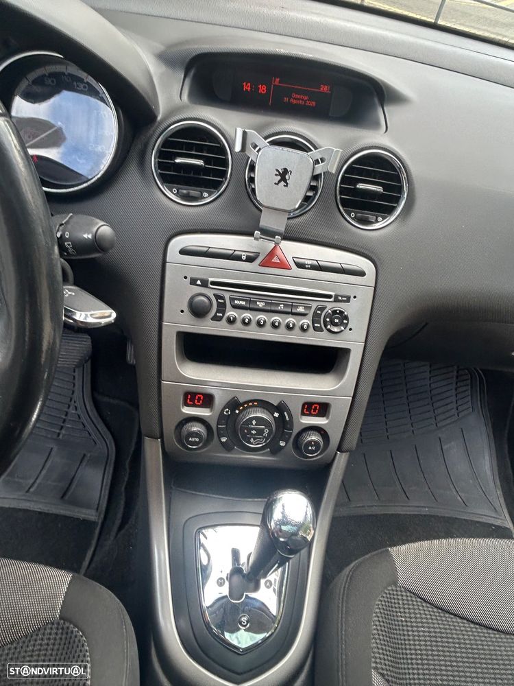 Peugeot 308 SW 1.6 e-HDi Active 2-Tronic - 21