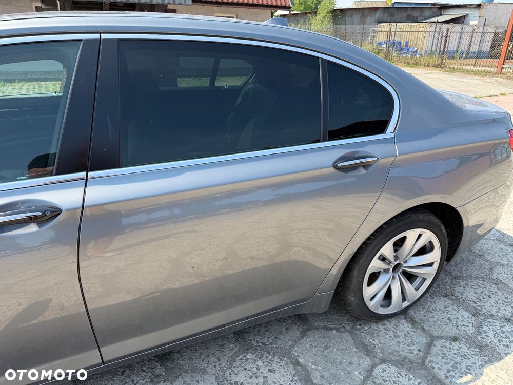 BMW Seria 7 730Ld - 11