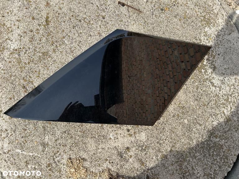 Nakładka błotnika słupka prawy tył Hyundai i20 II 87370-c8000 - 2