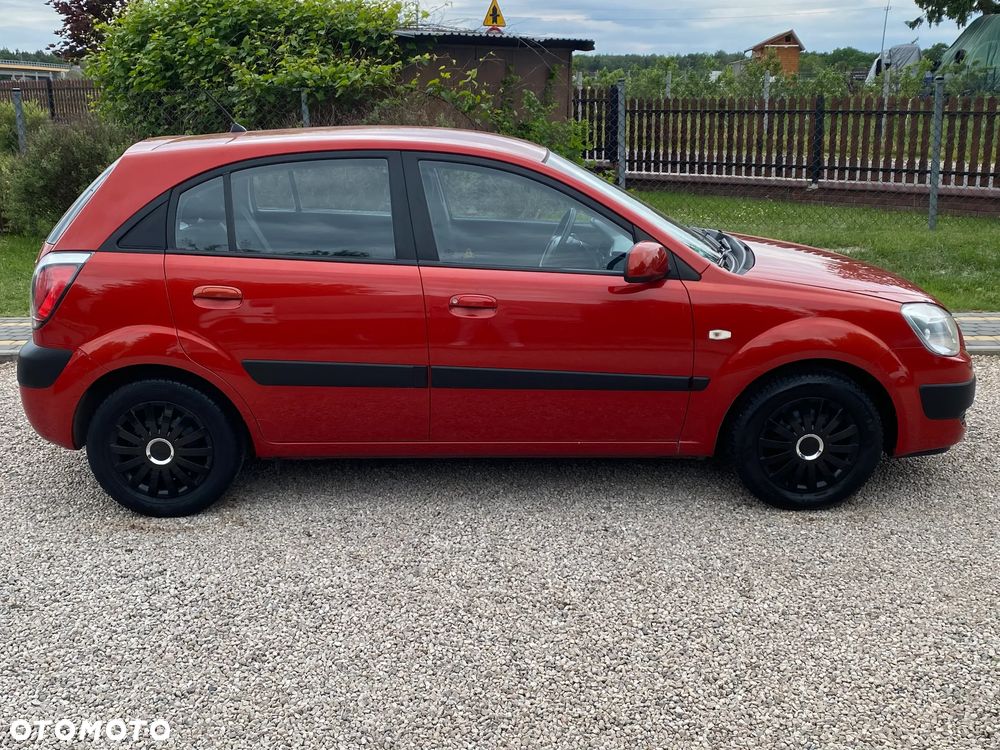 Kia Rio 1.6 Spirit - 10