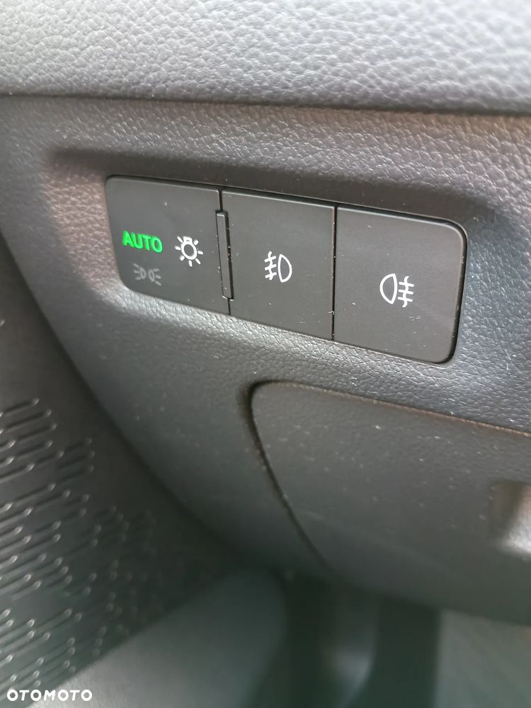 Skoda Octavia 1.5 TSI ACT Style - 20