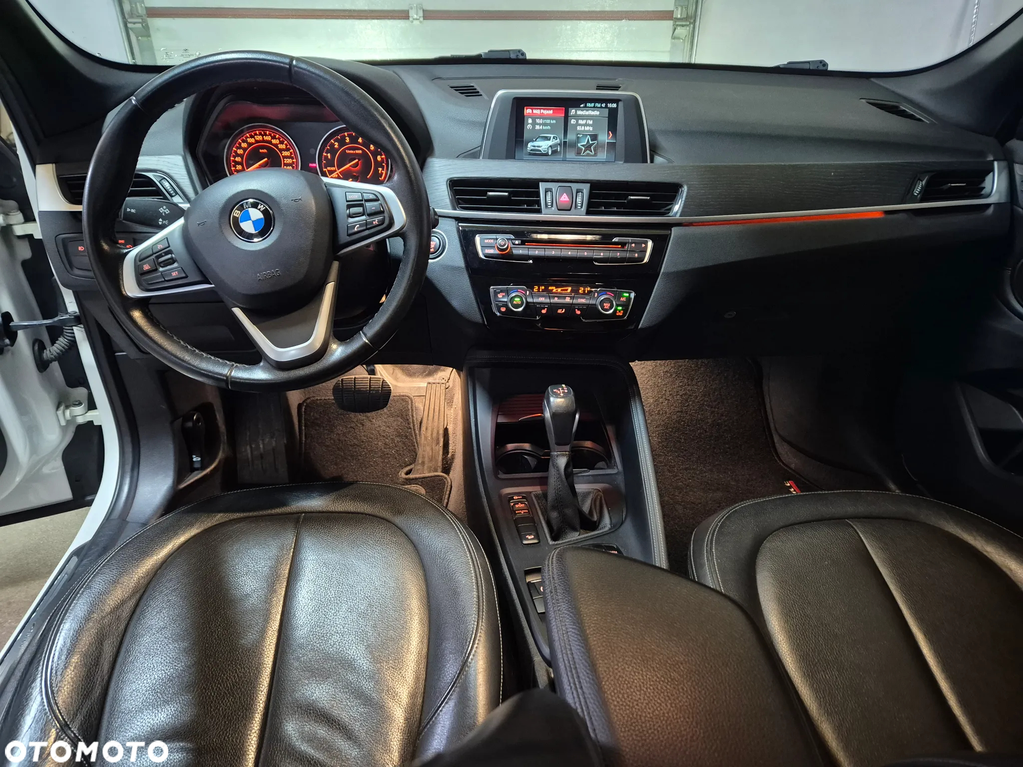 BMW X1 - 29