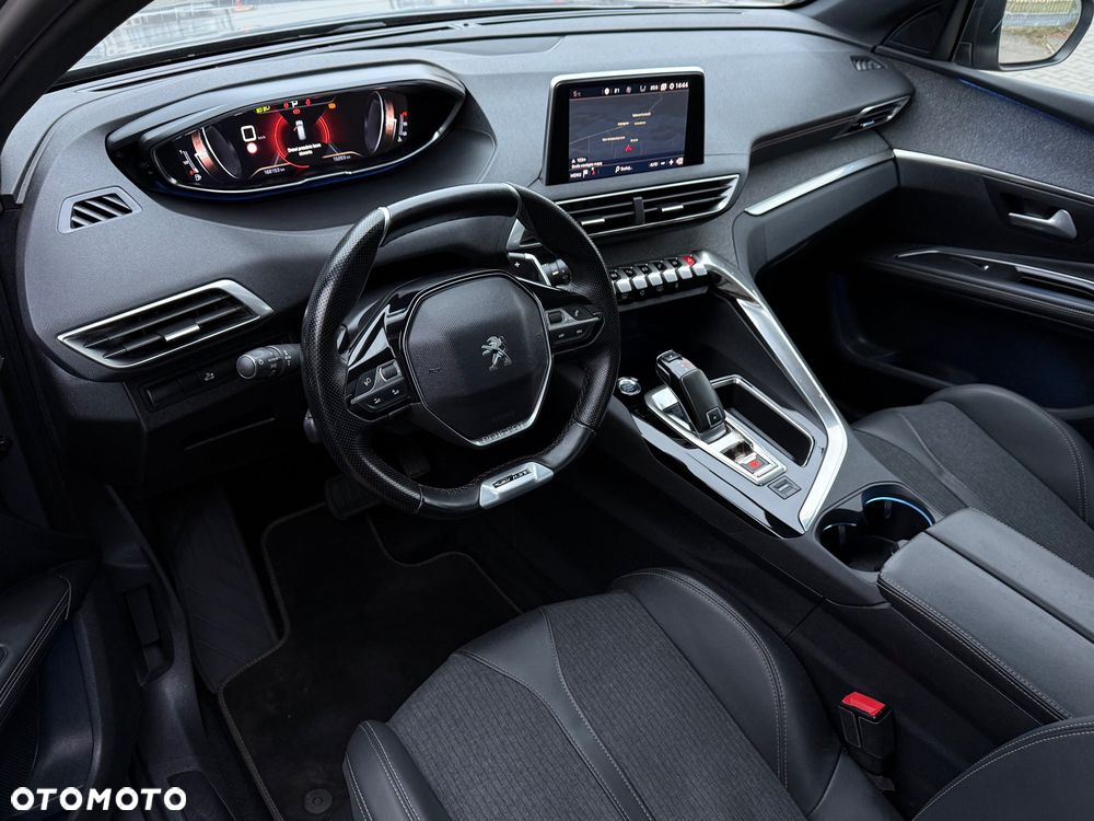 Peugeot 5008 BlueHDi 130 EAT8 GT - 12