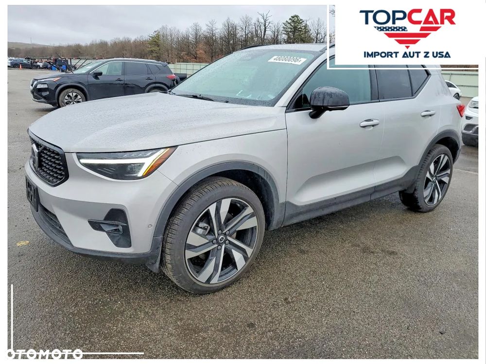 Volvo XC 40 ver-b4-ultra-black-edition - 1