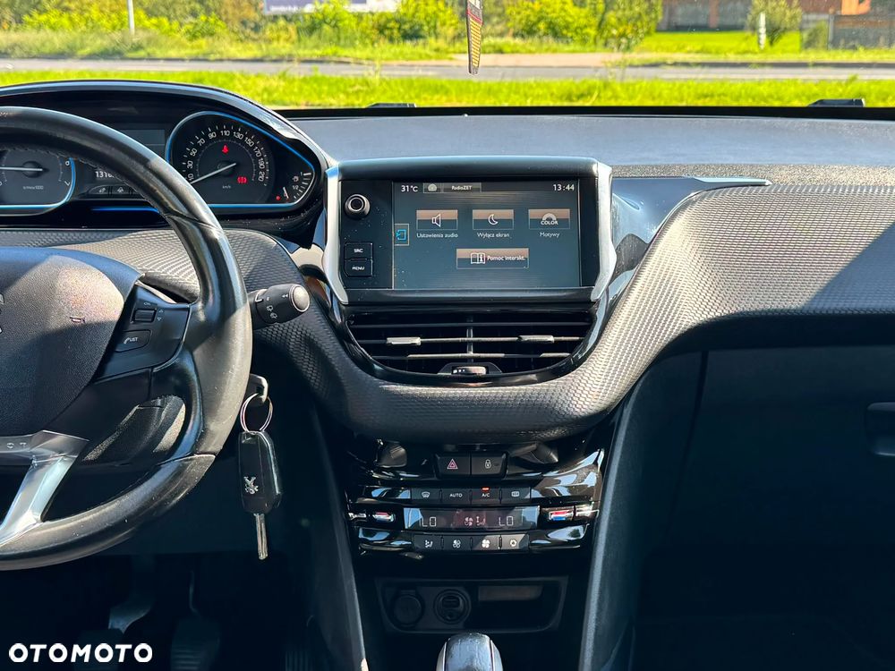 Peugeot 2008 1.6 VTi Allure - 19
