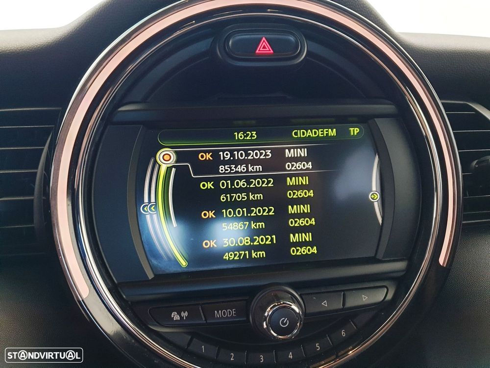 MINI 5 Portas Cooper D - 24